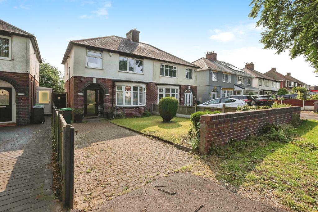 Main image of property: Dog Kennel Lane, OLDBURY