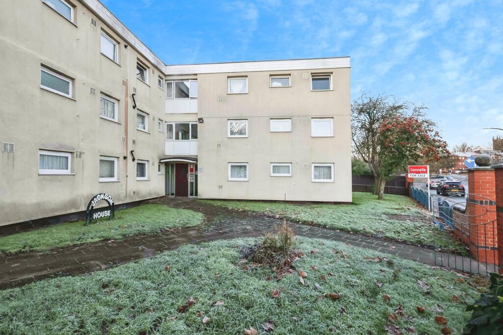 Main image of property: Oldbury Green, Oldbury