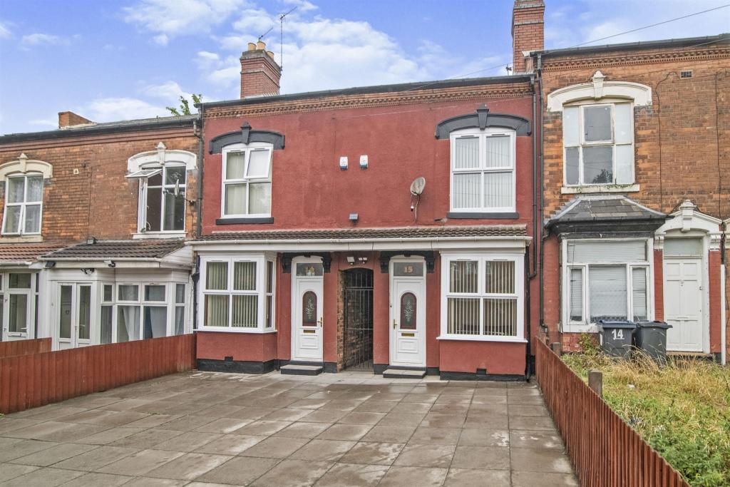 3 bedroom terraced house for sale in Clarence Avenue, BIRMINGHAM, B21