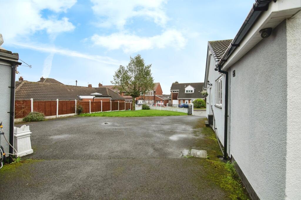 Additional property image - Rydding Square, West Bromwich