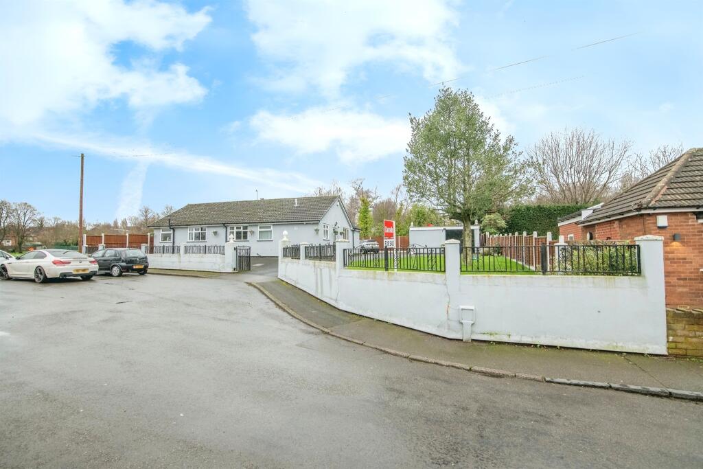 Additional property image - Rydding Square, West Bromwich