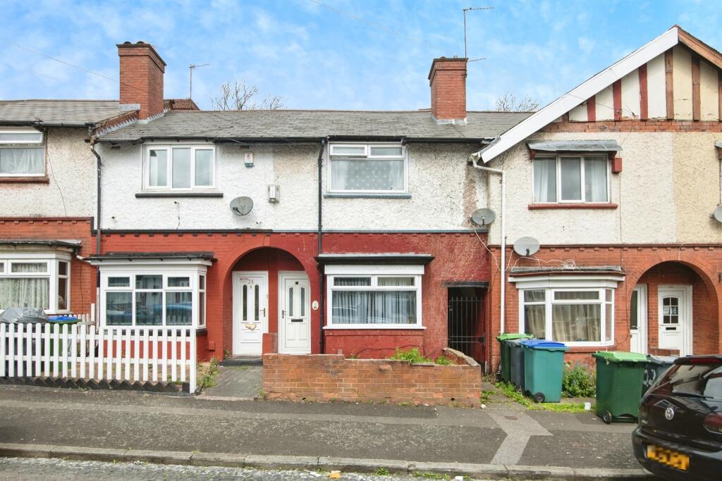 3 bedroom terraced house for sale in Topsham Road, Smethwick, B67