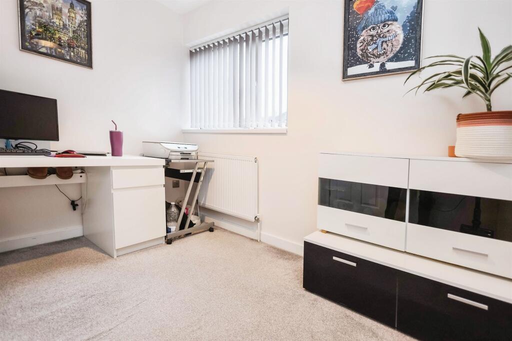 Additional property image - Middle Leasow, Quinton, Birmingham