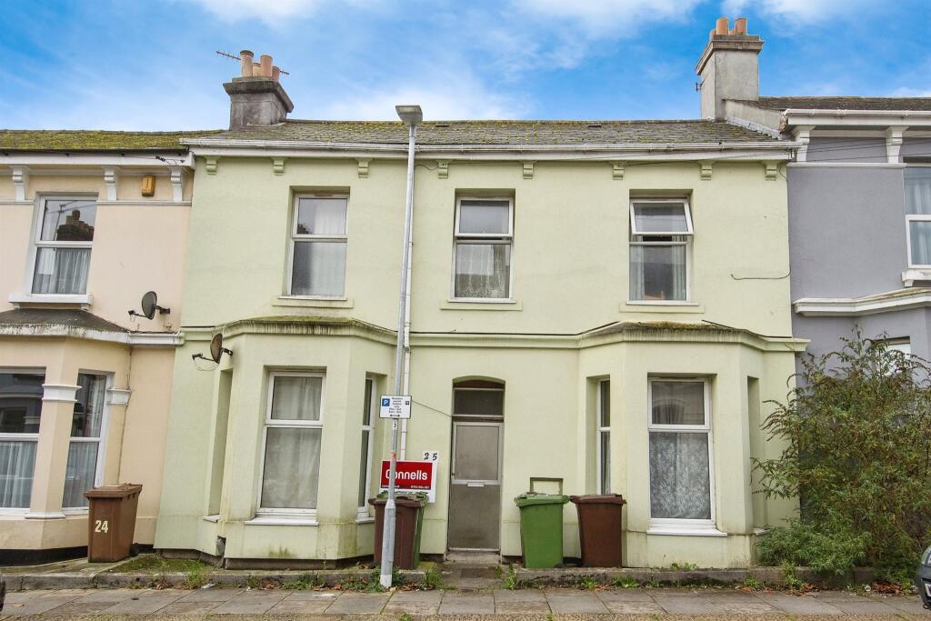7 bedroom terraced house for sale in Sydney Street, Plymouth, PL1