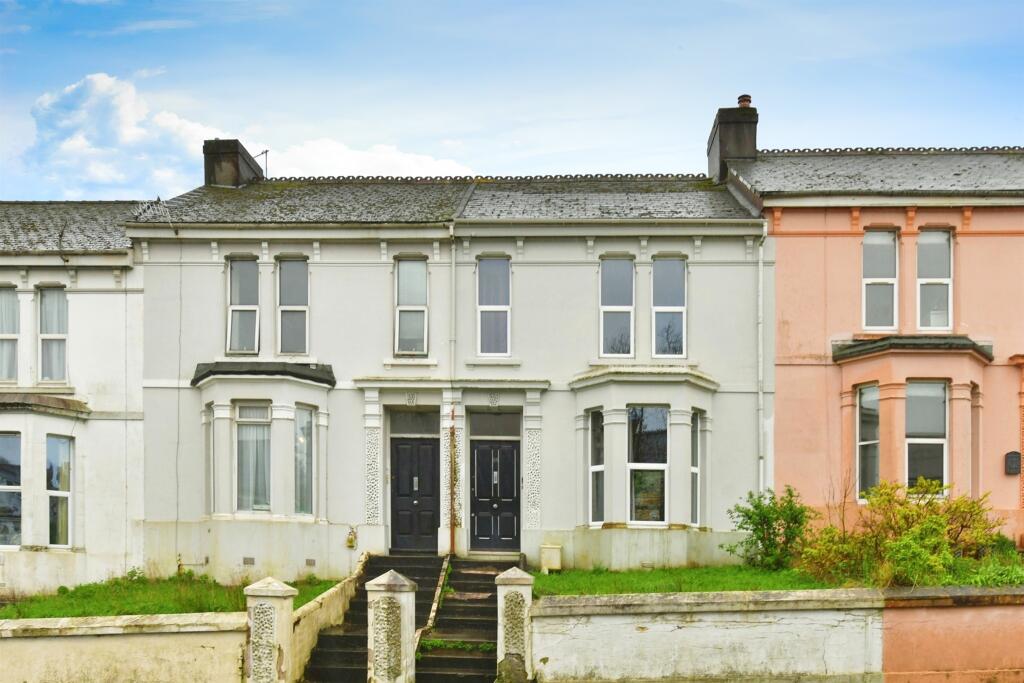 4 bedroom terraced house for sale in Alexandra Road, Mutley, Plymouth, PL4