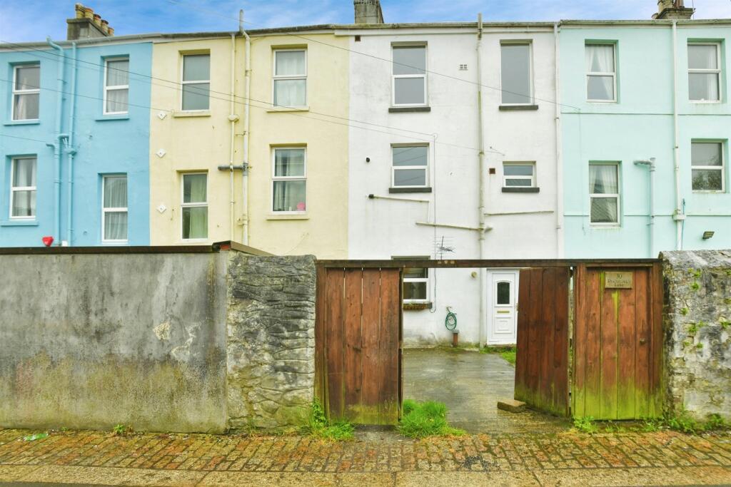 3 bedroom terraced house for sale in Desborough Road, Plymouth, PL4