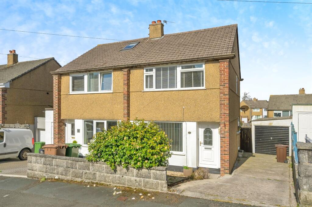 Main image of property: Dolphin Square, Plymouth