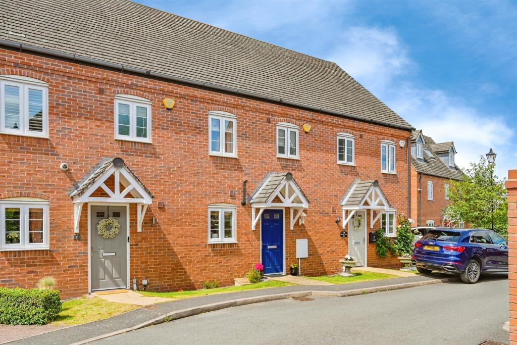 3 bedroom town house for sale in Swan Croft, Whittington, Lichfield, WS14