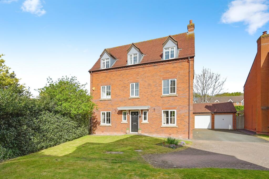 Main image of property: Bardell Close, Lichfield
