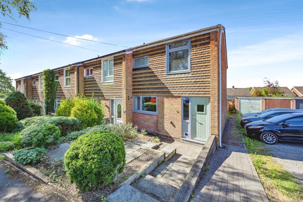 Main image of property: Garrick Close, Lichfield