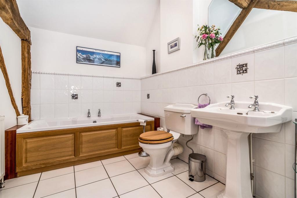 3 bedroom barn conversion for sale in Hilltop Farm, Pipehill, Lichfield