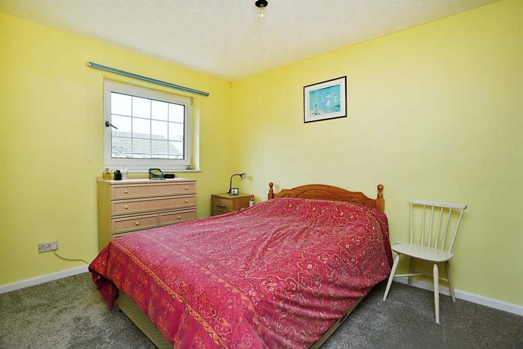 3 bedroom town house for sale in Barons Pyke, Ivybridge, PL21