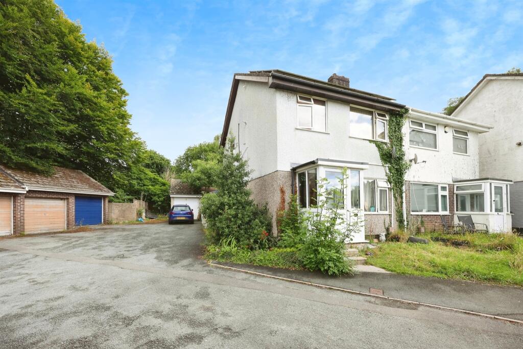 Main image of property: Torre Close, Ivybridge