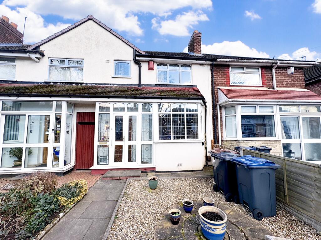 3 bedroom terraced house for sale in Old Oscott Lane, Birmingham, B44