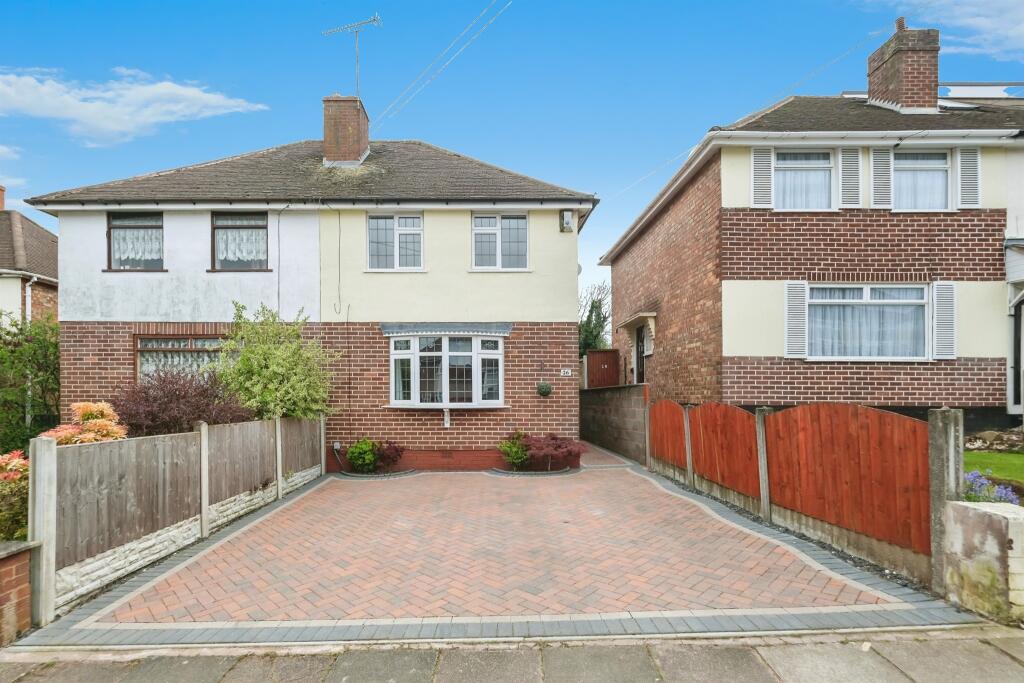 3 bedroom semidetached house for sale in Southgate Road, Birmingham, B44