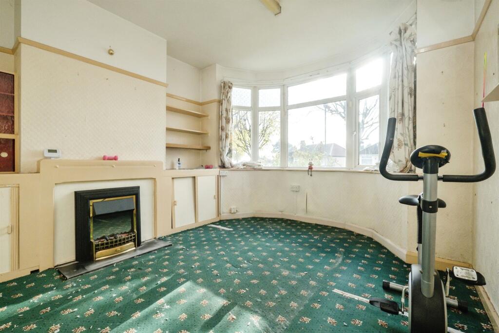Additional property image - Hill Crest Grove, Birmingham