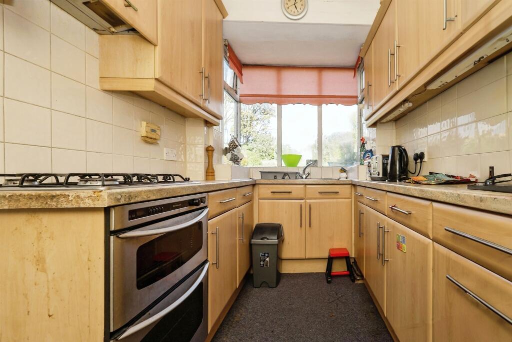 Additional property image - Hill Crest Grove, Birmingham