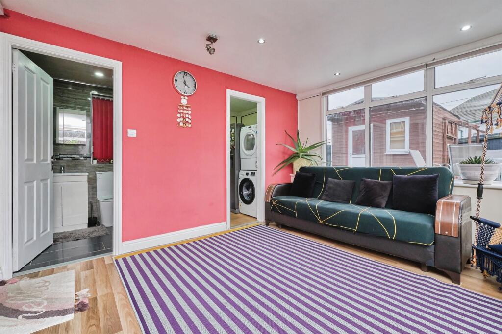 Additional property image - Wanstead Grove, Birmingham