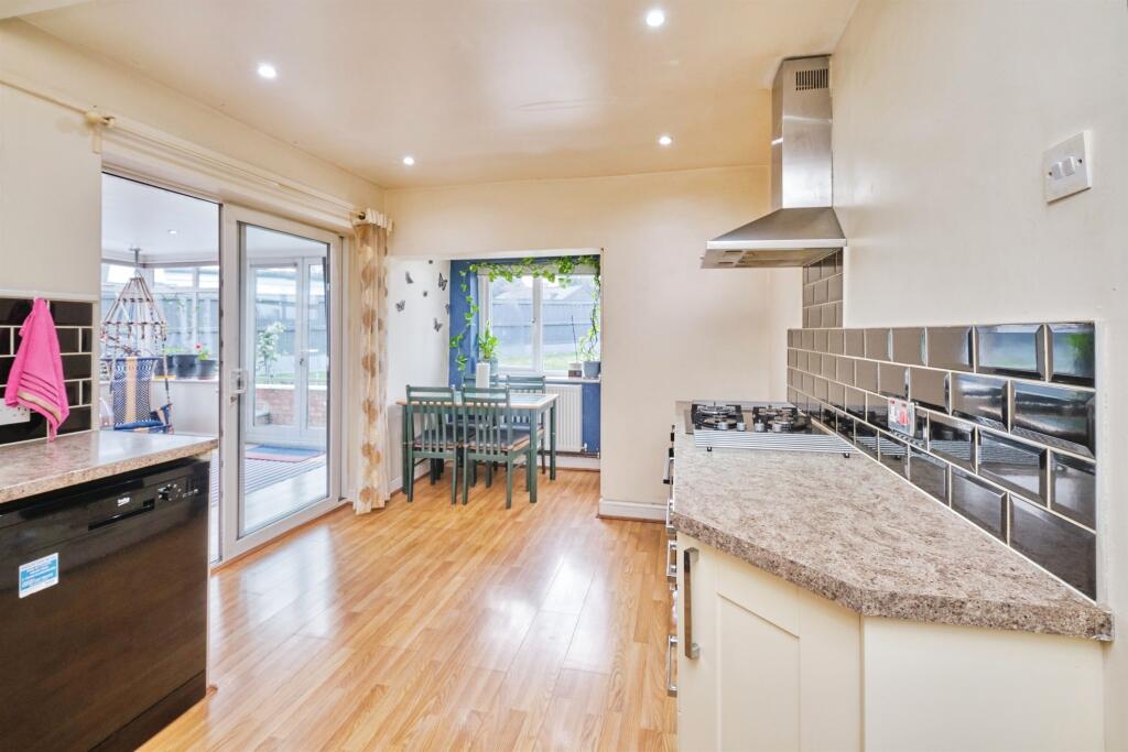 Additional property image - Wanstead Grove, Birmingham