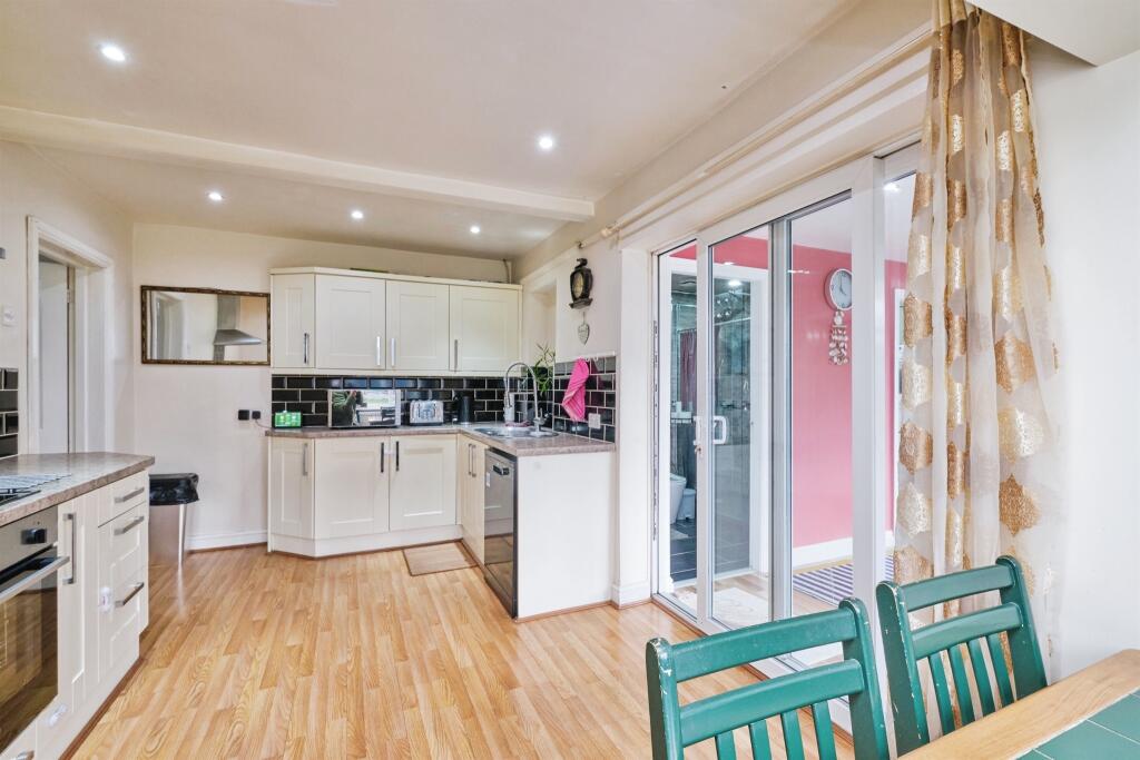 Additional property image - Wanstead Grove, Birmingham