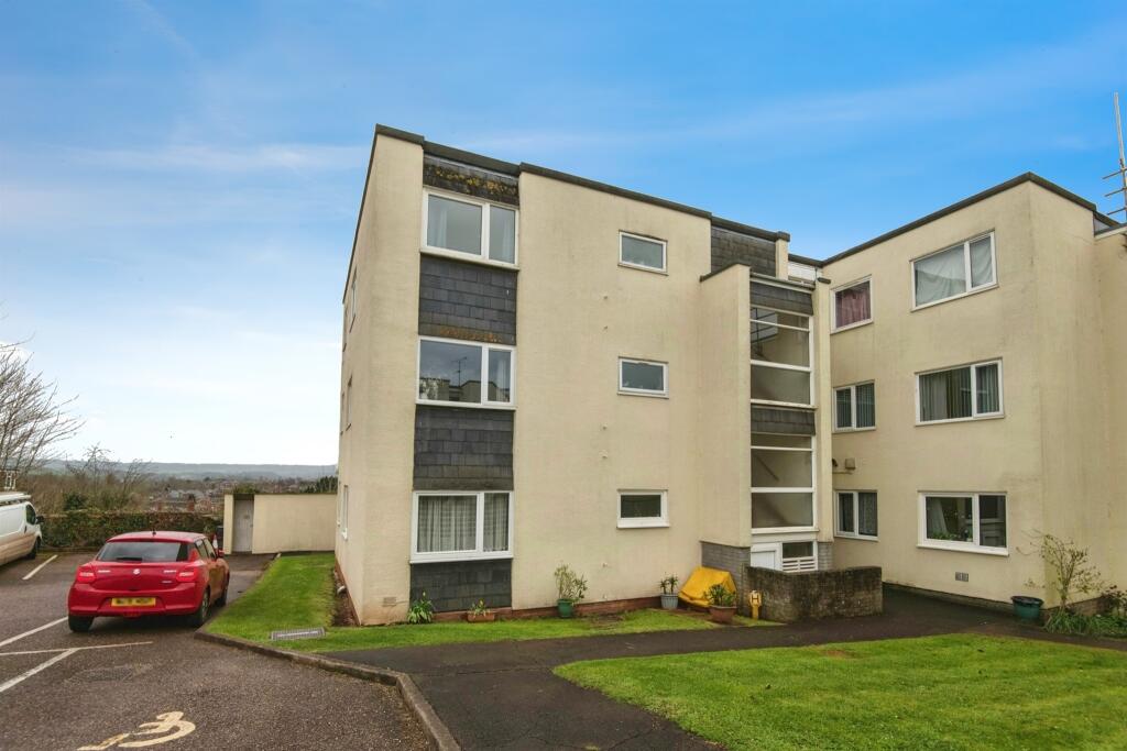 2 bedroom flat for sale in Coates Road, EXETER, EX2