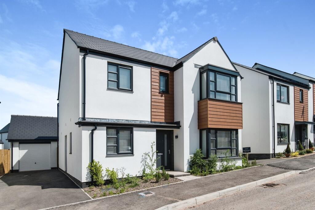 Main image of property: Elm Park Way, Tithebarn, Exeter
