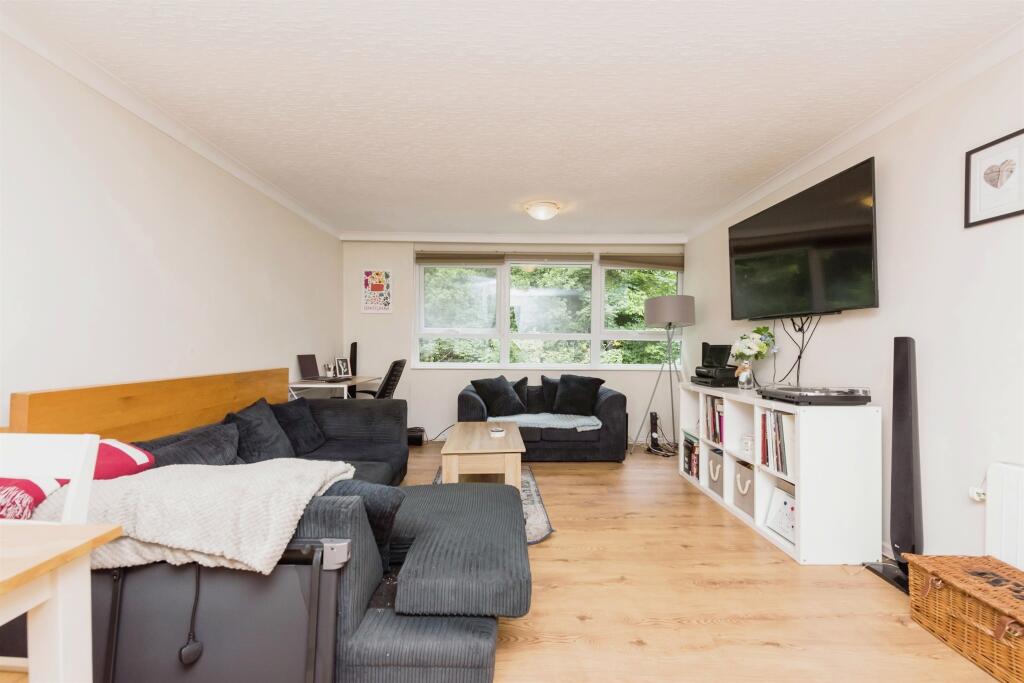 Additional property image - Pages Close, Sutton Coldfield