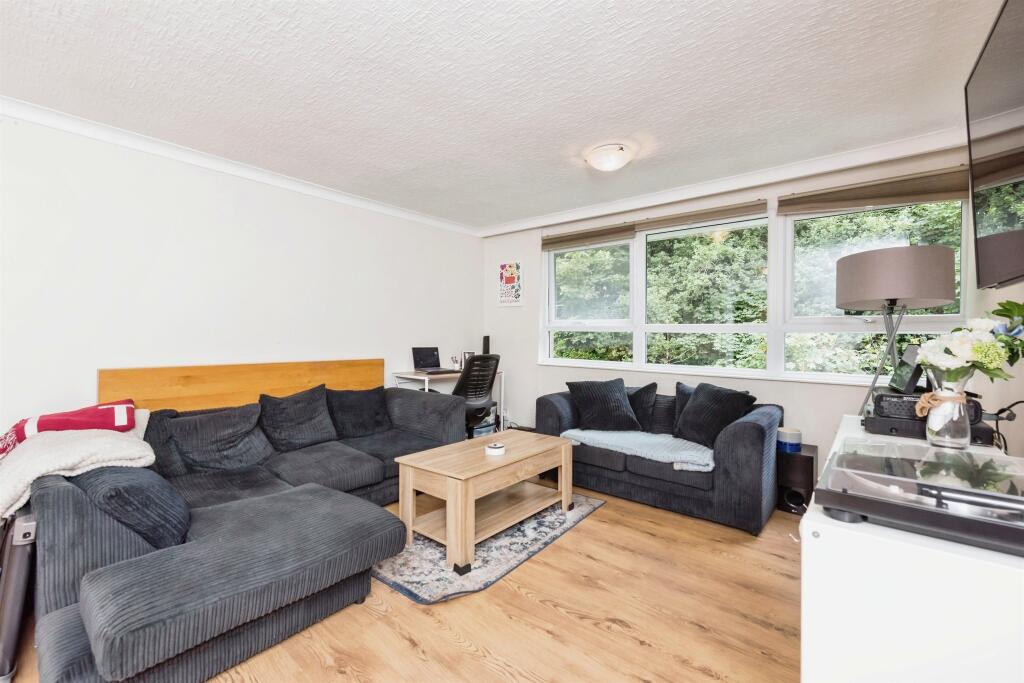 Additional property image - Pages Close, Sutton Coldfield
