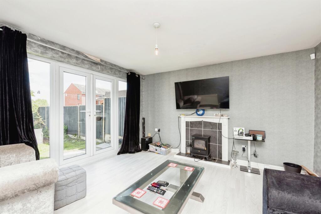 Additional property image - Auckland Drive, Birmingham