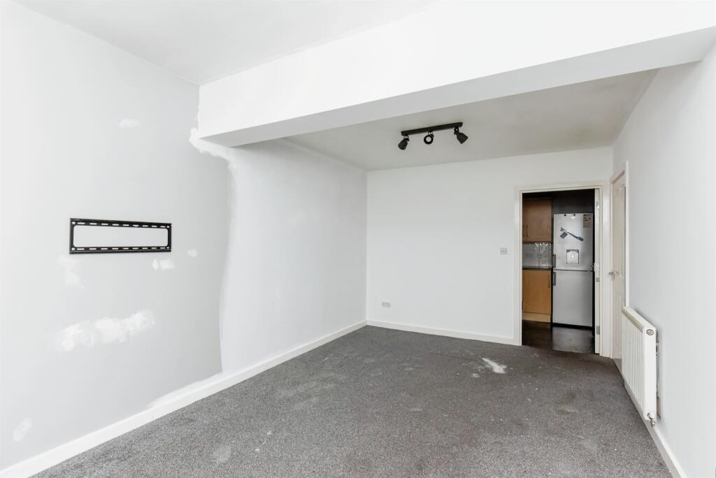 Additional property image - Wood End Road, Birmingham