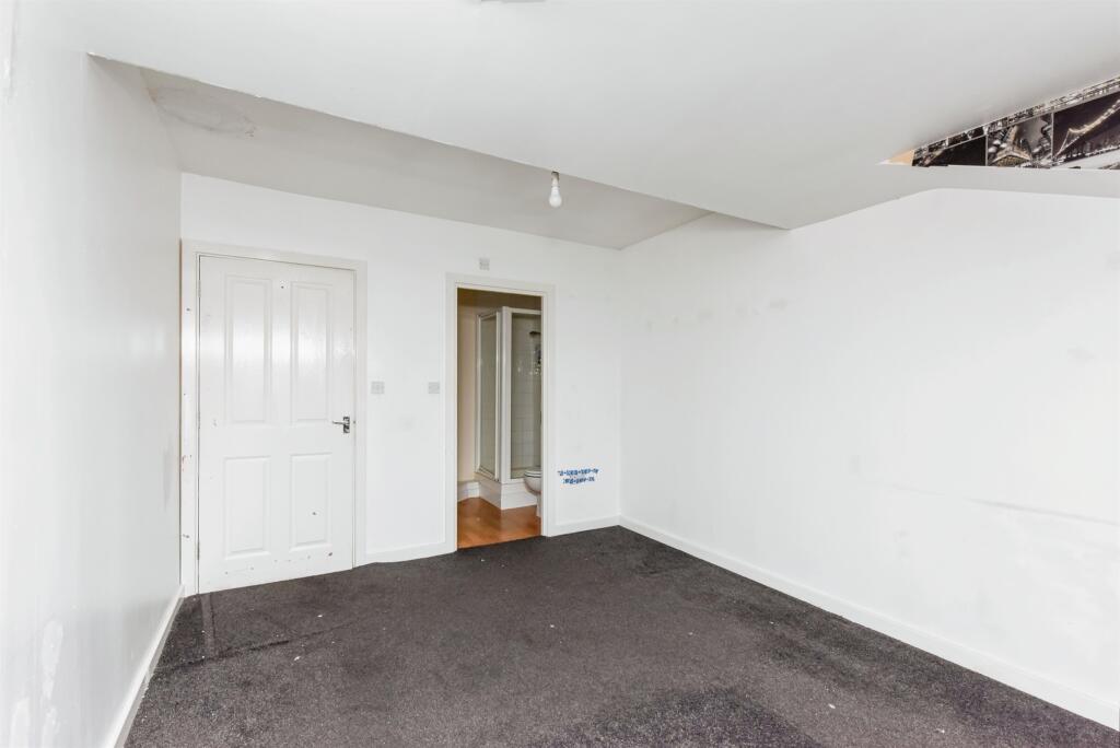 Additional property image - Wood End Road, Birmingham