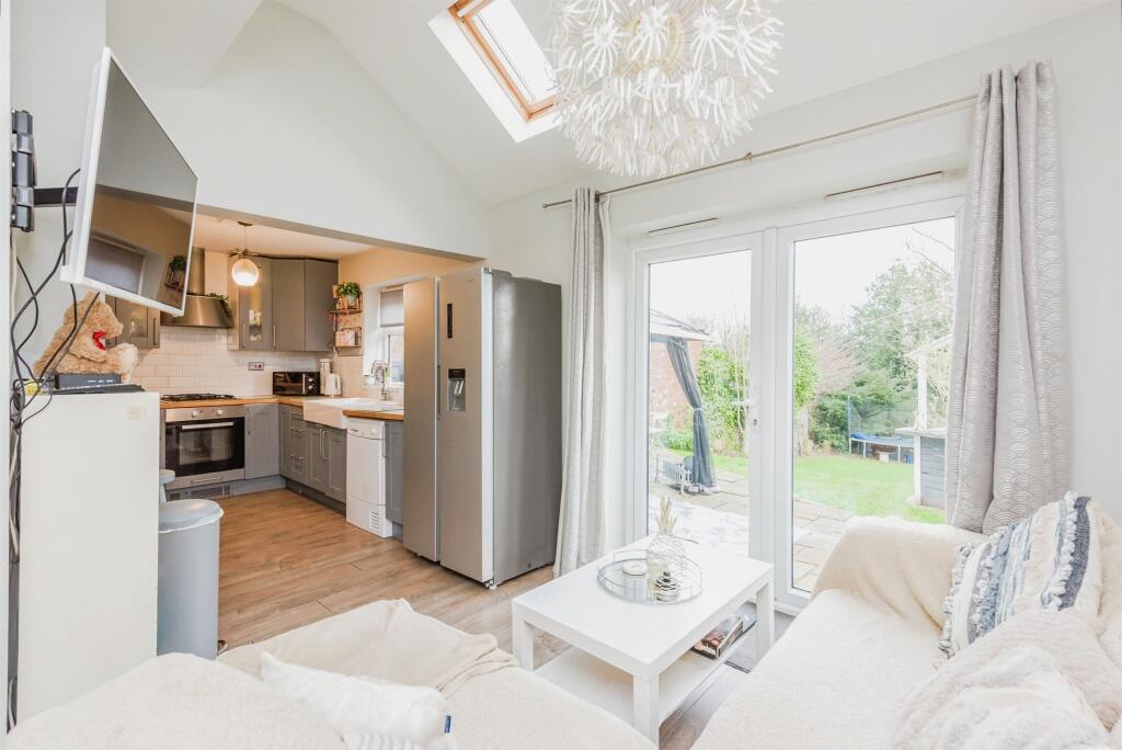 Additional property image - Coleshill Street, Sutton Coldfield