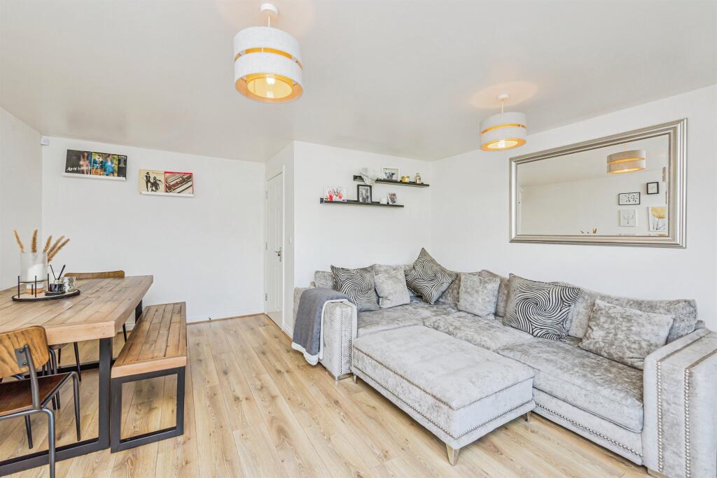 Additional property image - Campion Gardens, Birmingham