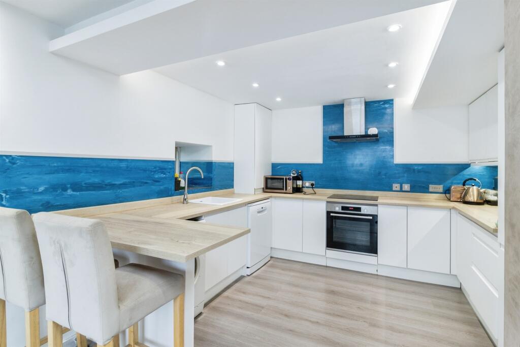 Main image of property: Fore Street, Chudleigh, Newton Abbot