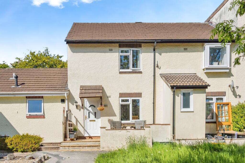 Main image of property: Chercombe Close, Newton Abbot