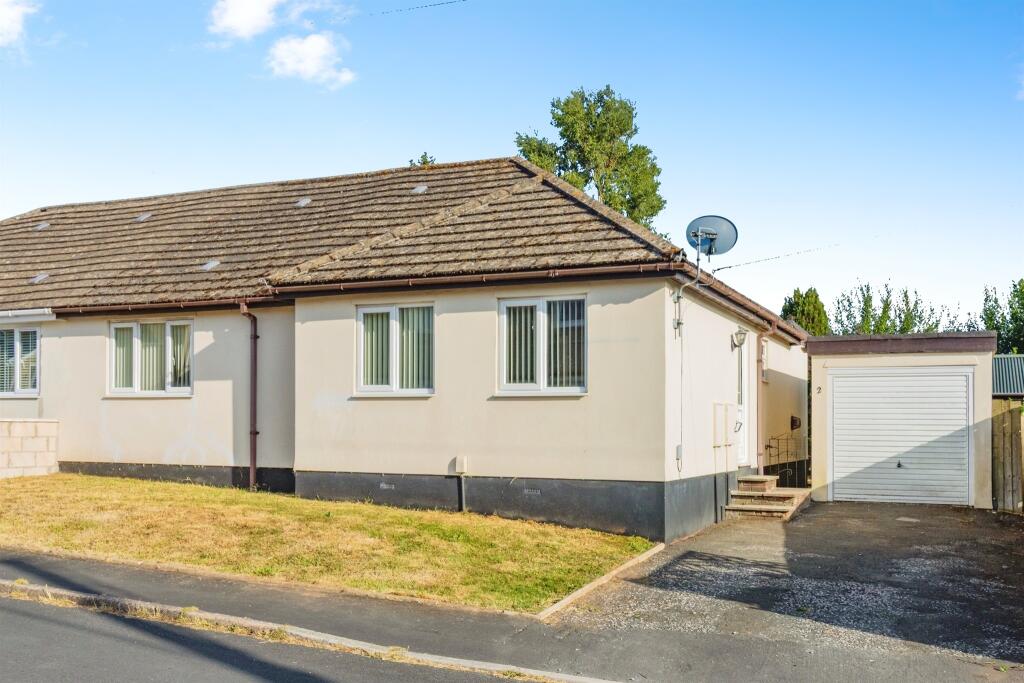 Main image of property: Firleigh Road, Kingsteignton, Newton Abbot
