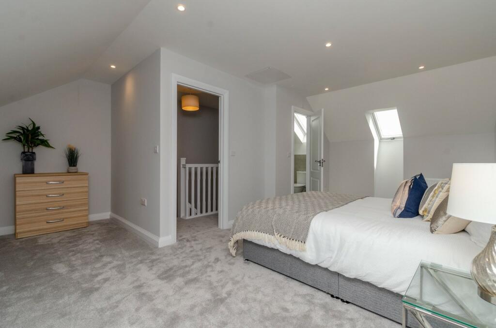 3 bedroom semidetached house for sale in Forest Lane, Walsall, WS2