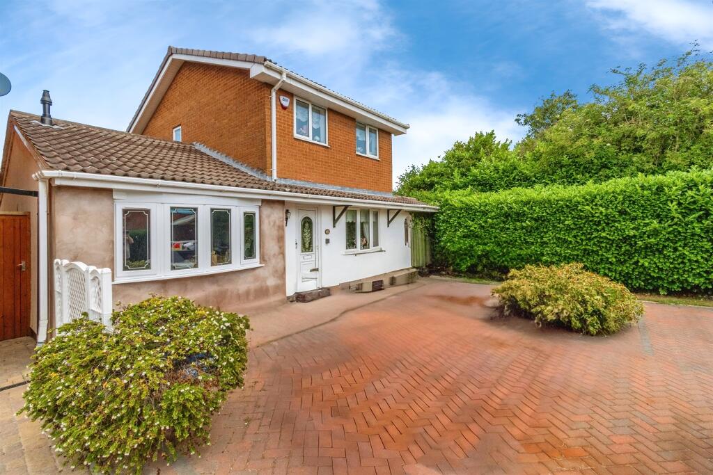 Main image of property: Primrose Close, Walsall