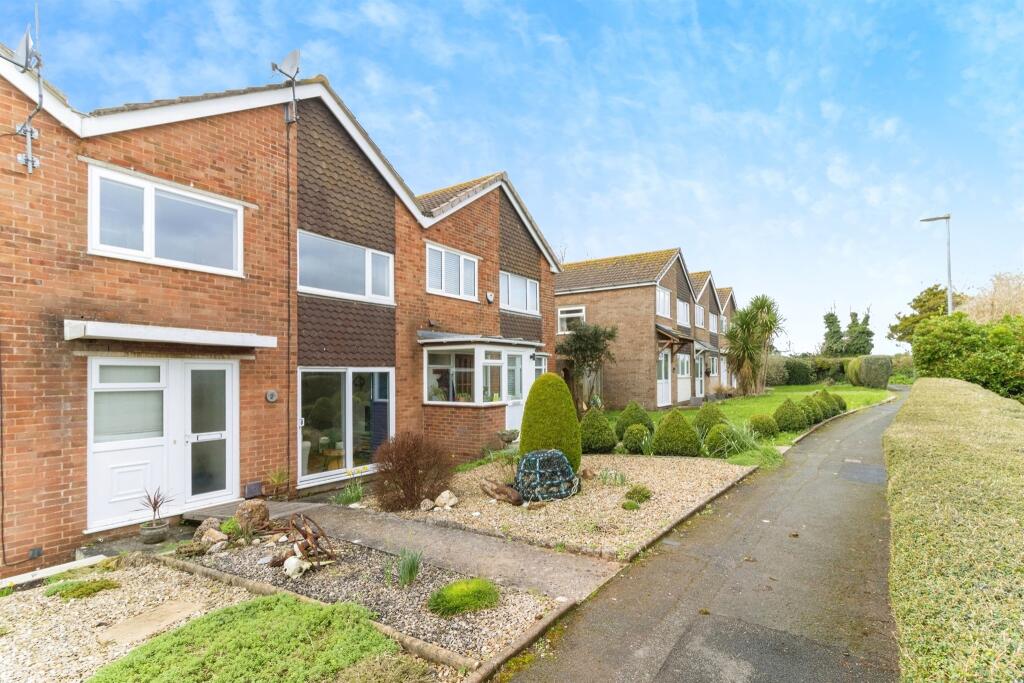 3 bedroom terraced house for sale in Blackbrook Walk, Paignton, TQ4