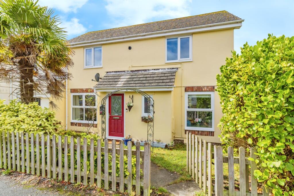 Main image of property: Cotehele Drive, PAIGNTON