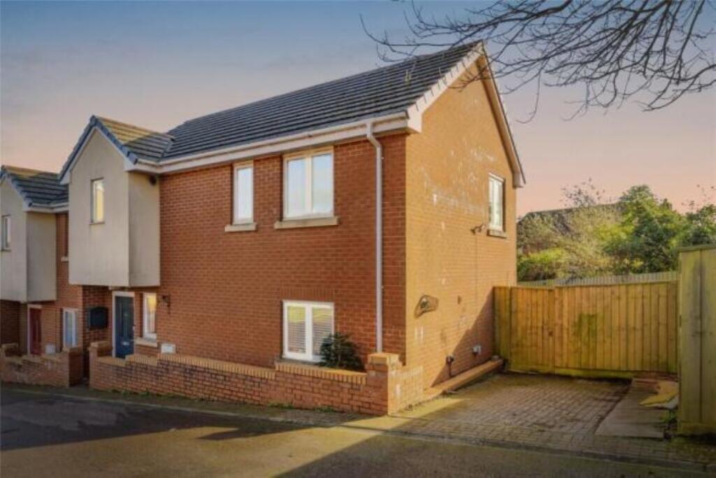 Main image of property: Fernicombe Close, Paignton