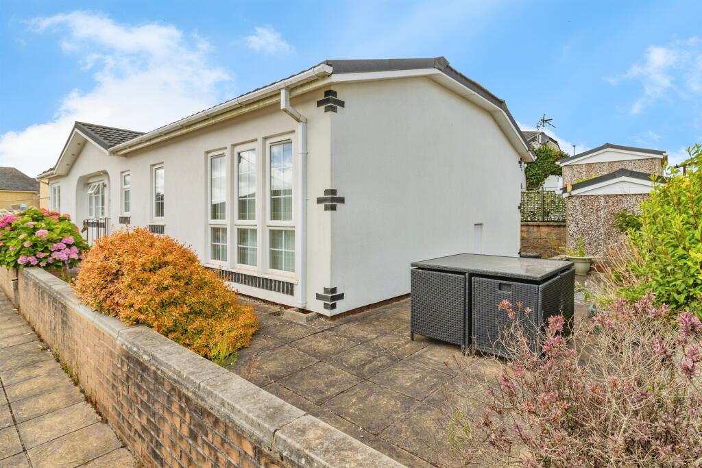 Main image of property: Totnes Road, Paignton