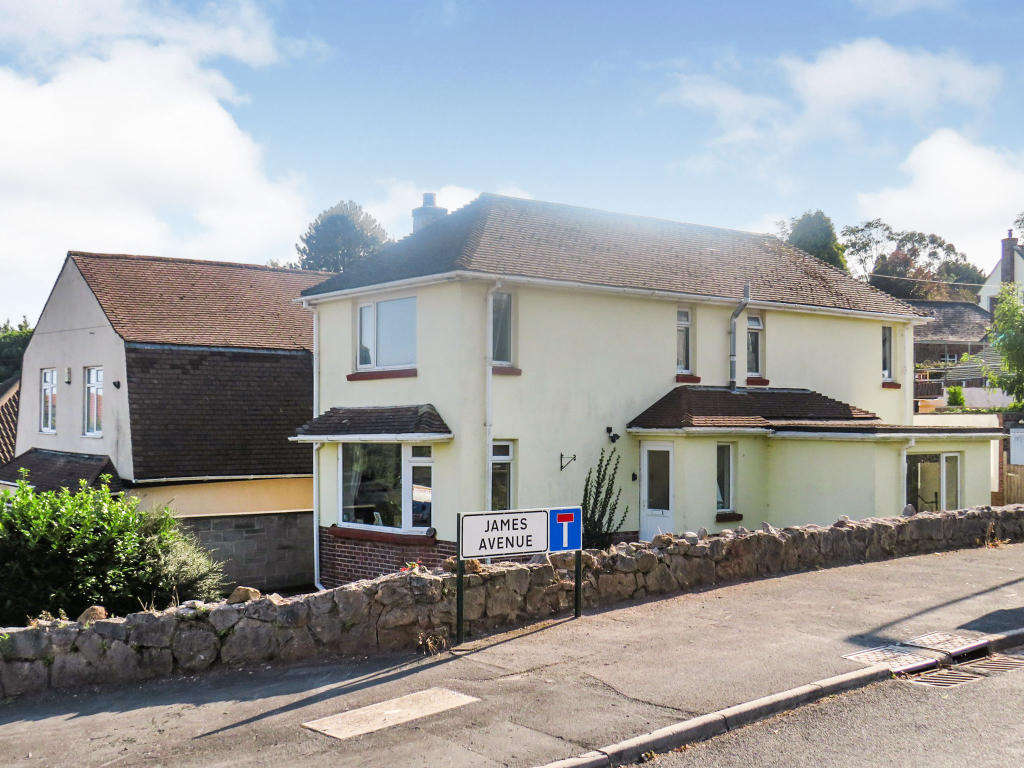 3 bedroom detached house for sale in Marldon Road, Paignton, TQ3
