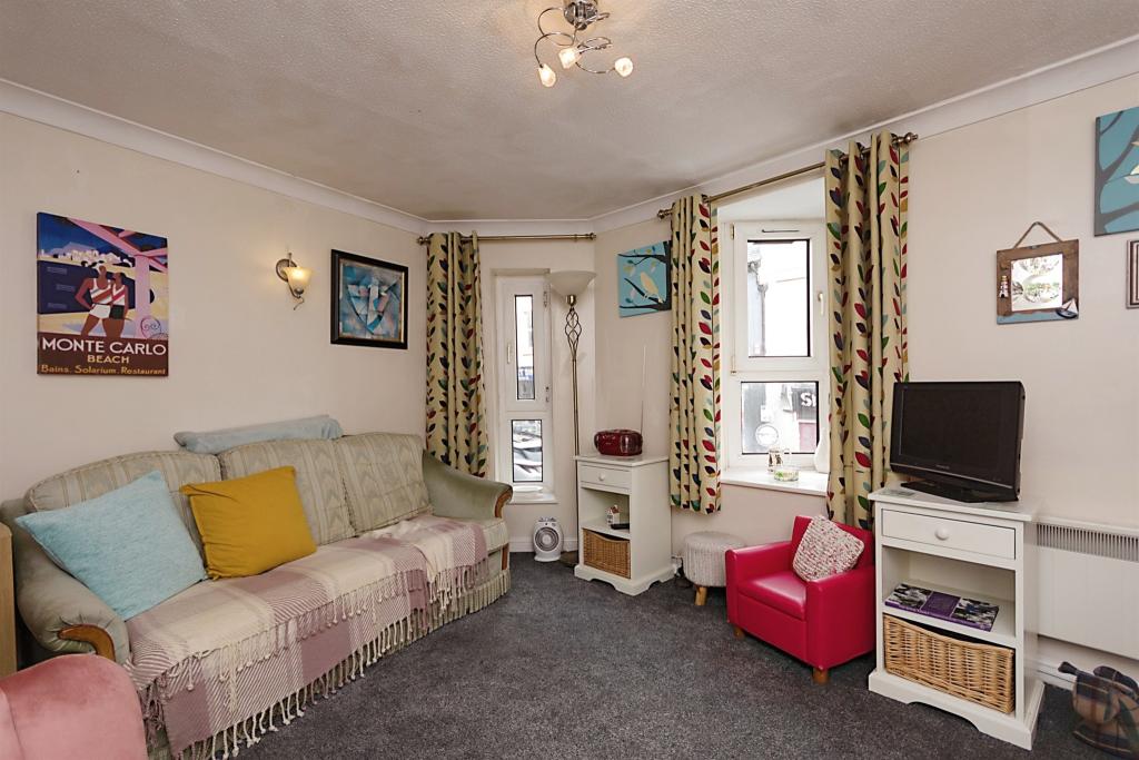 1 bedroom retirement property for sale in Abbey Road, Torquay, TQ2