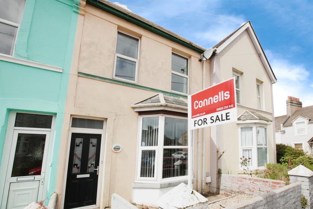 3 bedroom terraced house for sale in Derwent Road, Torquay, TQ1