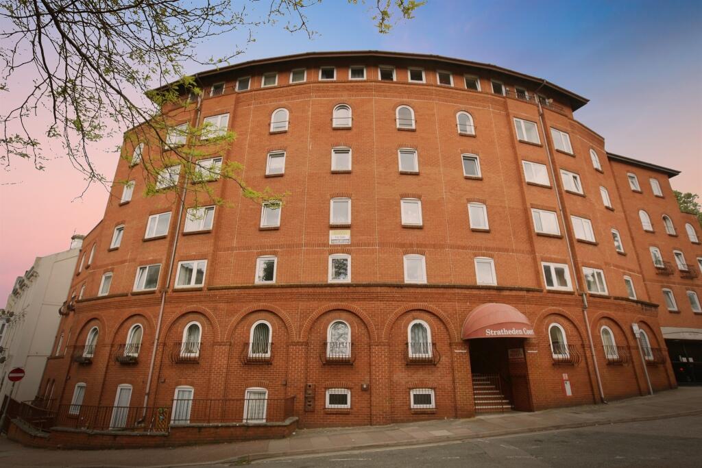 Main image of property: Market Street, Torquay