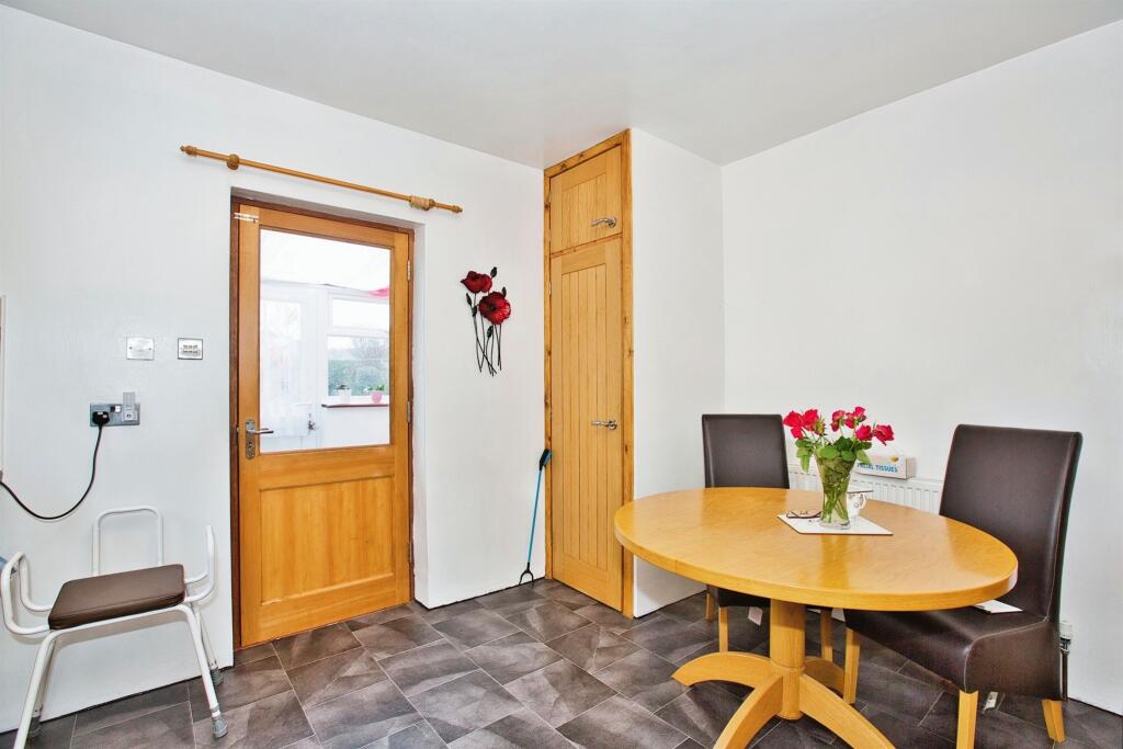 Additional property image - Sandhurst Road, Yeovil