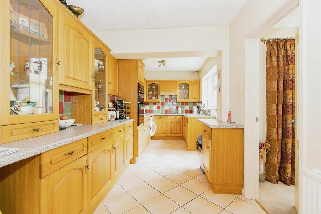 Additional property image - Meadow View, Stoford, Yeovil