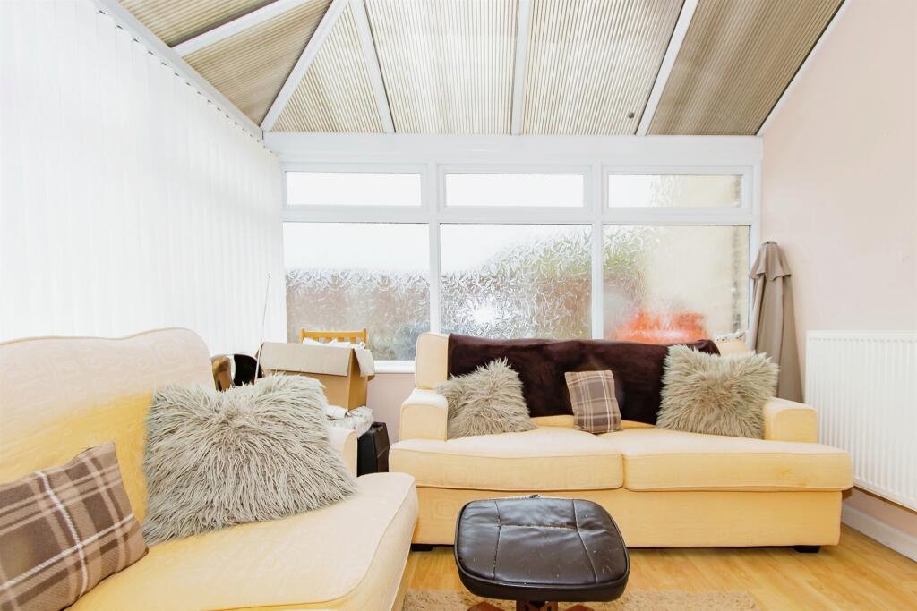 Additional property image - Meadow View, Stoford, Yeovil
