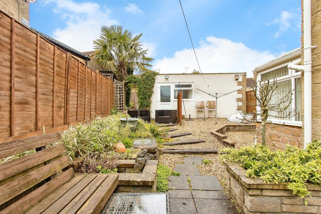 Additional property image - Meadow View, Stoford, Yeovil